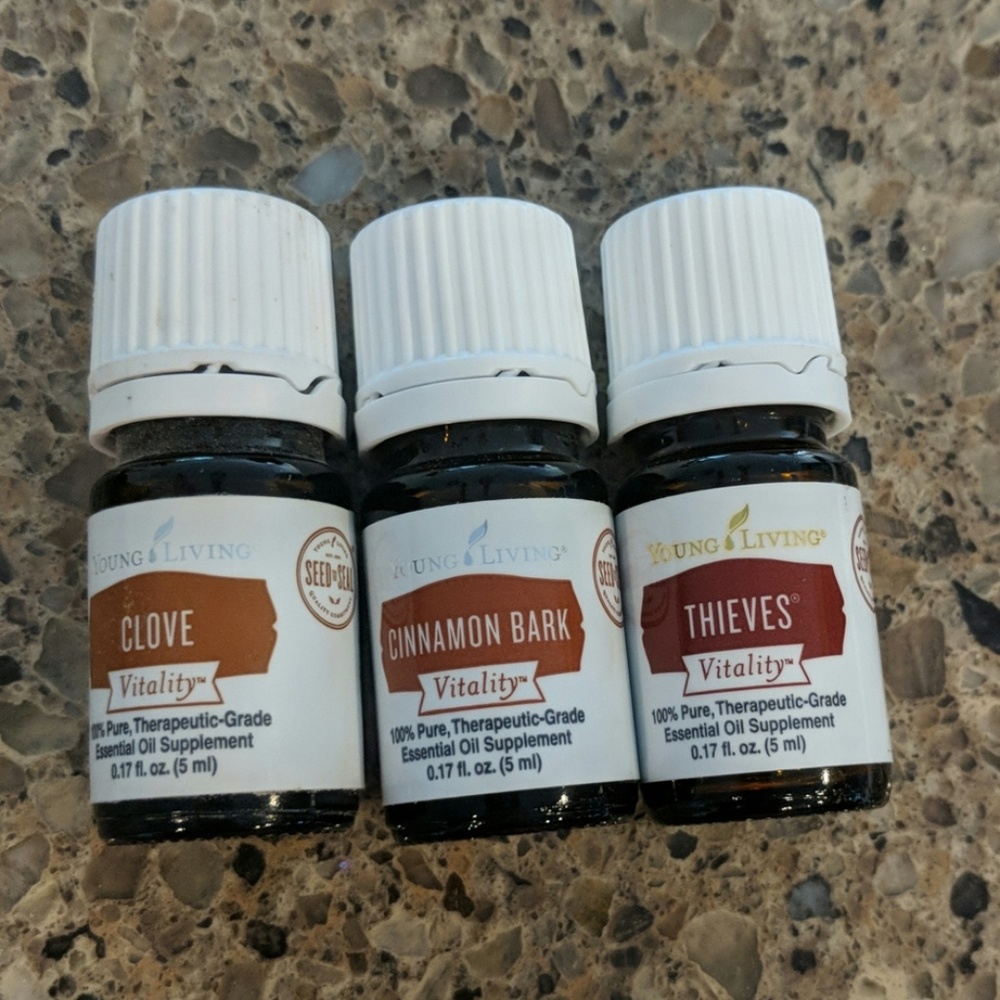 New Young Living Vitality cinnamon/spice bundle